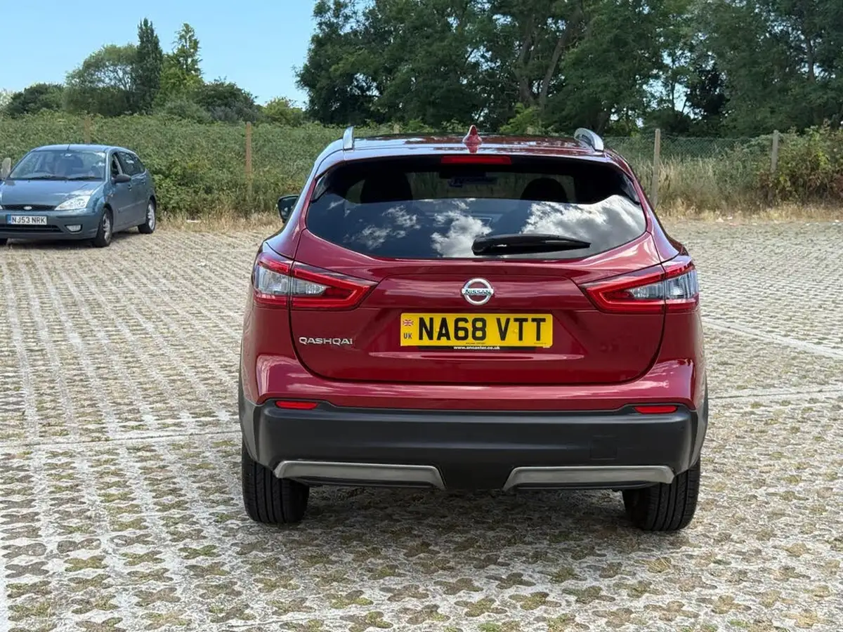 2018-nissan-qashqai-13-dig-t-n-connecta-160ps-big-4
