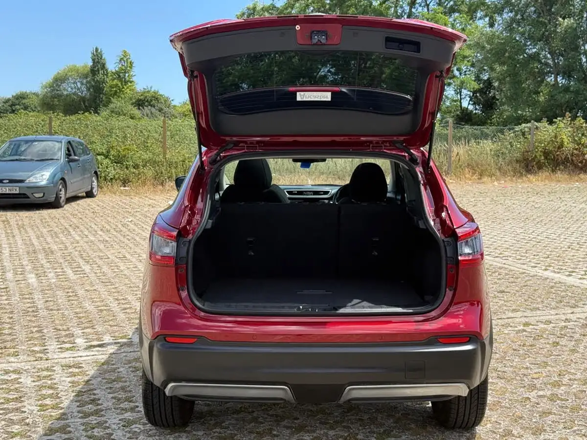 2018-nissan-qashqai-13-dig-t-n-connecta-160ps-big-52