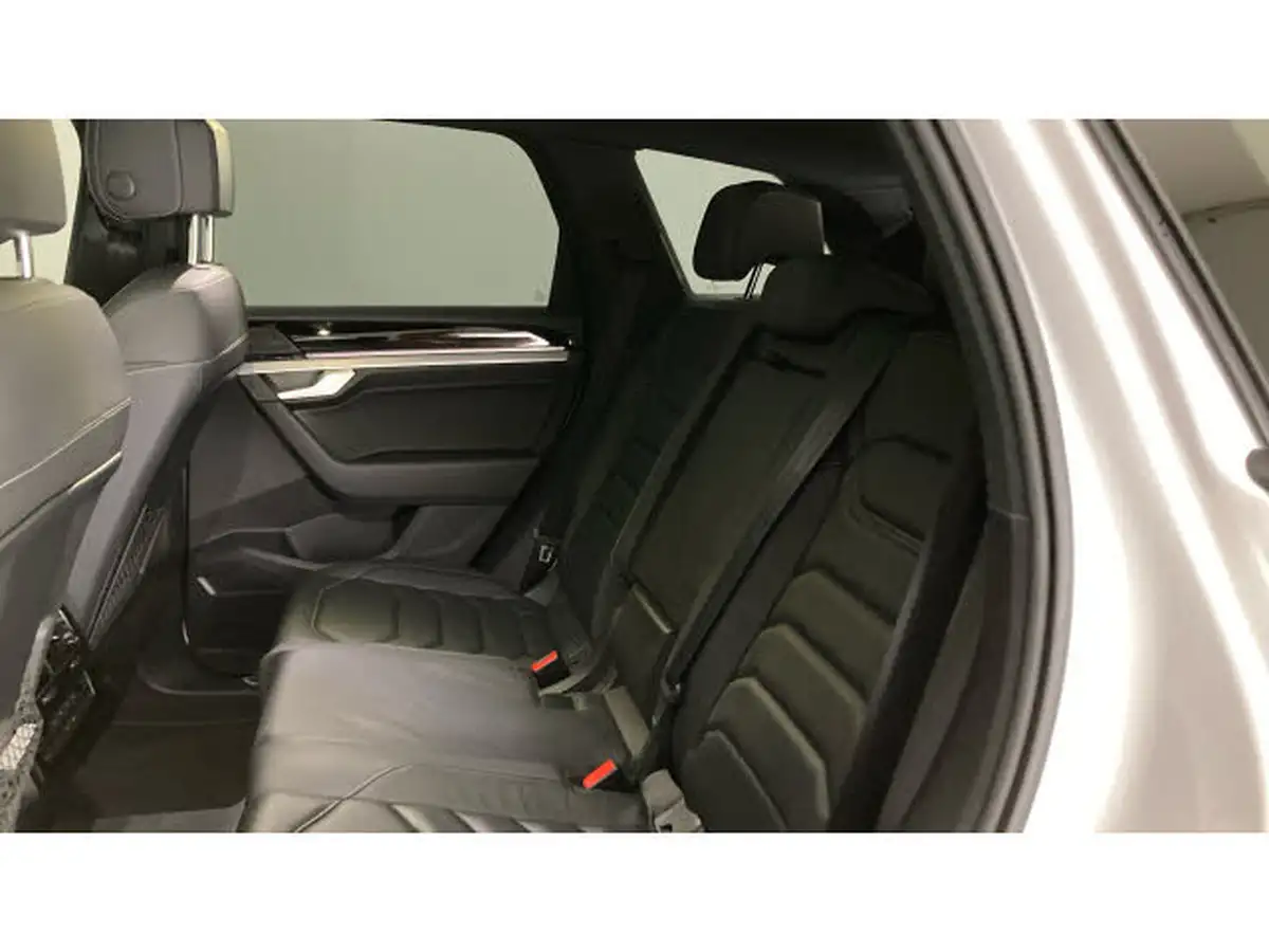 2021-volkswagen-touareg-30tdi-black-edition-286ps-big-15