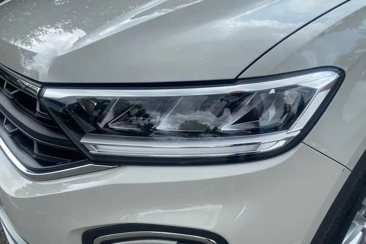 2022-volkswagen-t-roc-15-tsi-life-dsg-big-20