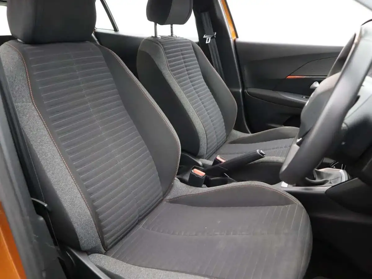 2022-peugeot-2008-suv-12-puretech-active-premium-big-10