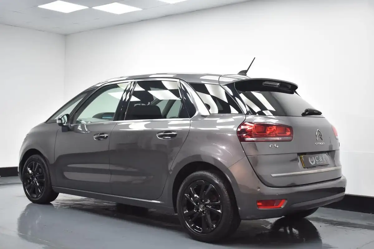 2017-citroen-c4-picasso-12-puretech-flair-eat6-big-2