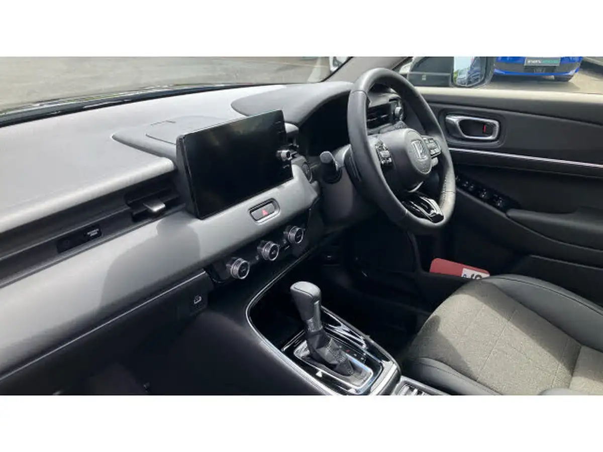 2023-honda-hr-v-15-i-mmd-advance-big-1