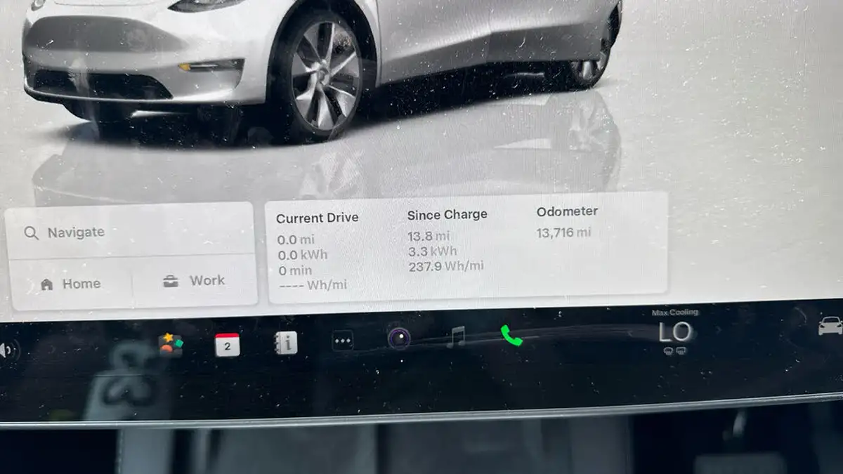 2024-tesla-model-y-e-long-range-306bhp-awd-big-12