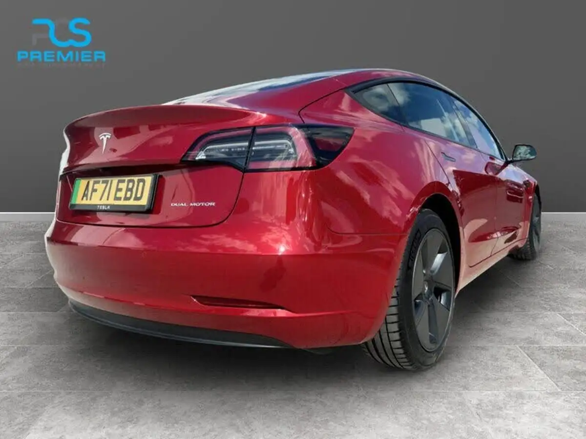 2021-tesla-model-3-e-long-range-awd-big-15