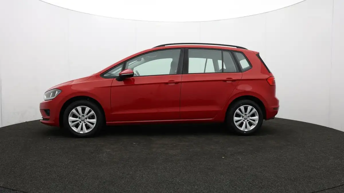 2017-volkswagen-golf-sv-16tdi-se-110ps-bmtss-big-70