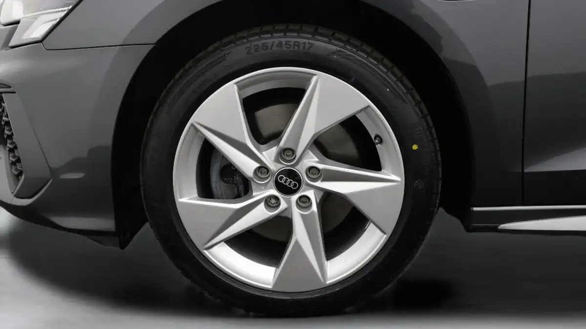 2021-audi-a3-14-40-tfsi-e-s-line-big-18