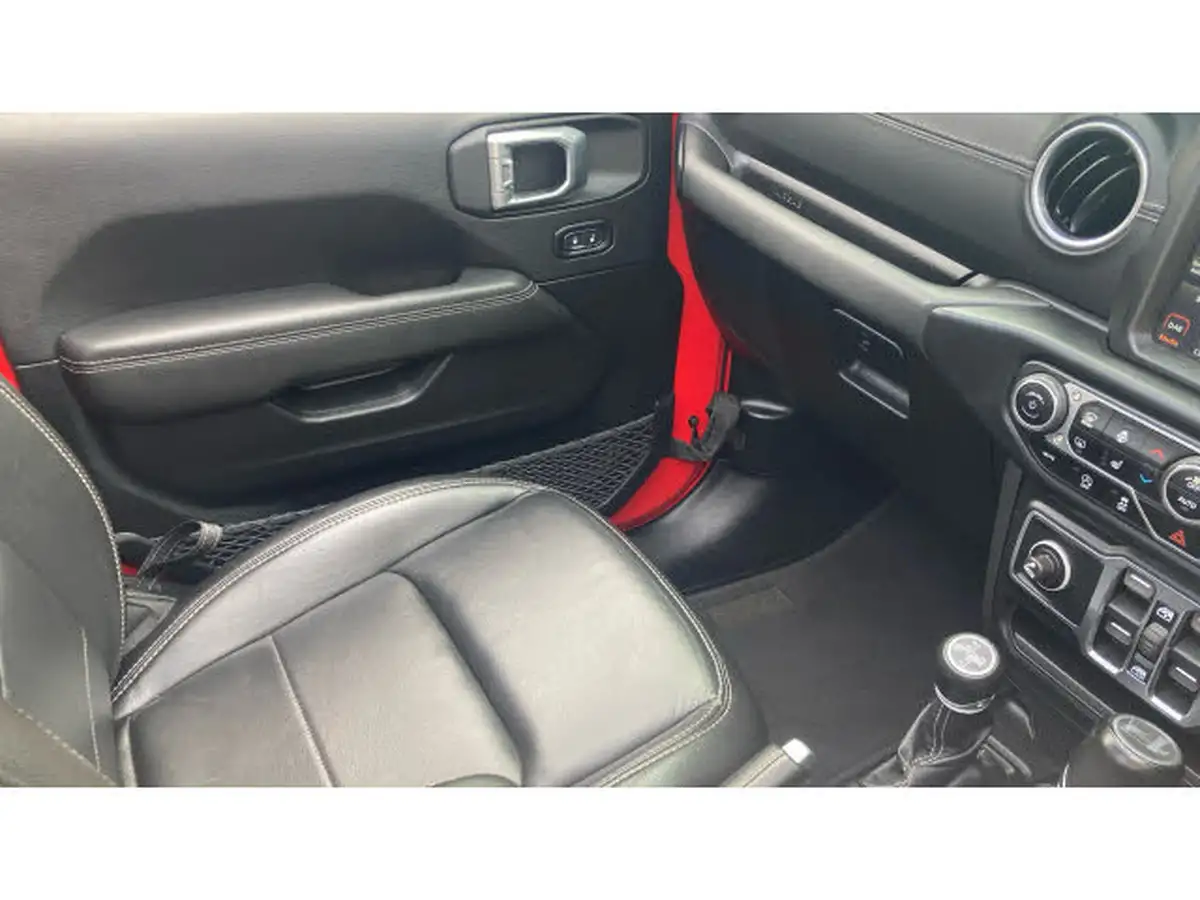 2021-jeep-wrangler-20-gme-overland-5d-big-46