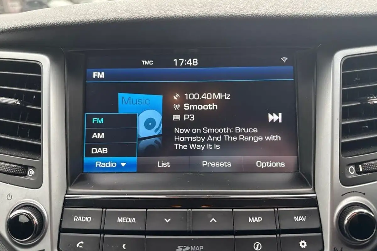 2016-hyundai-tucson-17crdi-blue-drive-se-nav-116ps-big-22