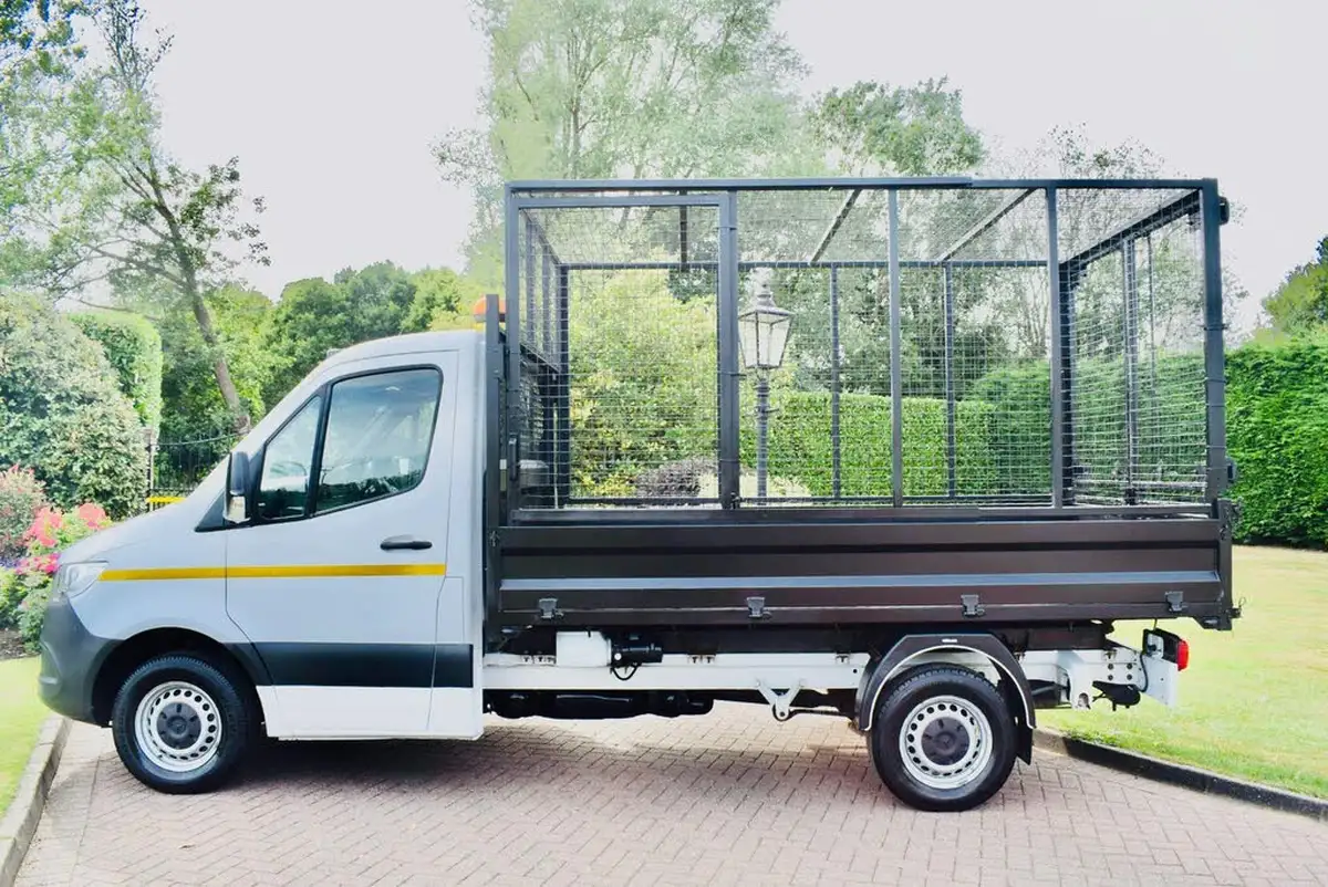 2021-mercedes-benz-sprinter-20cdi-315-l2h1-progressive-150pseu6dt-chassis-cab-rwd-big-1