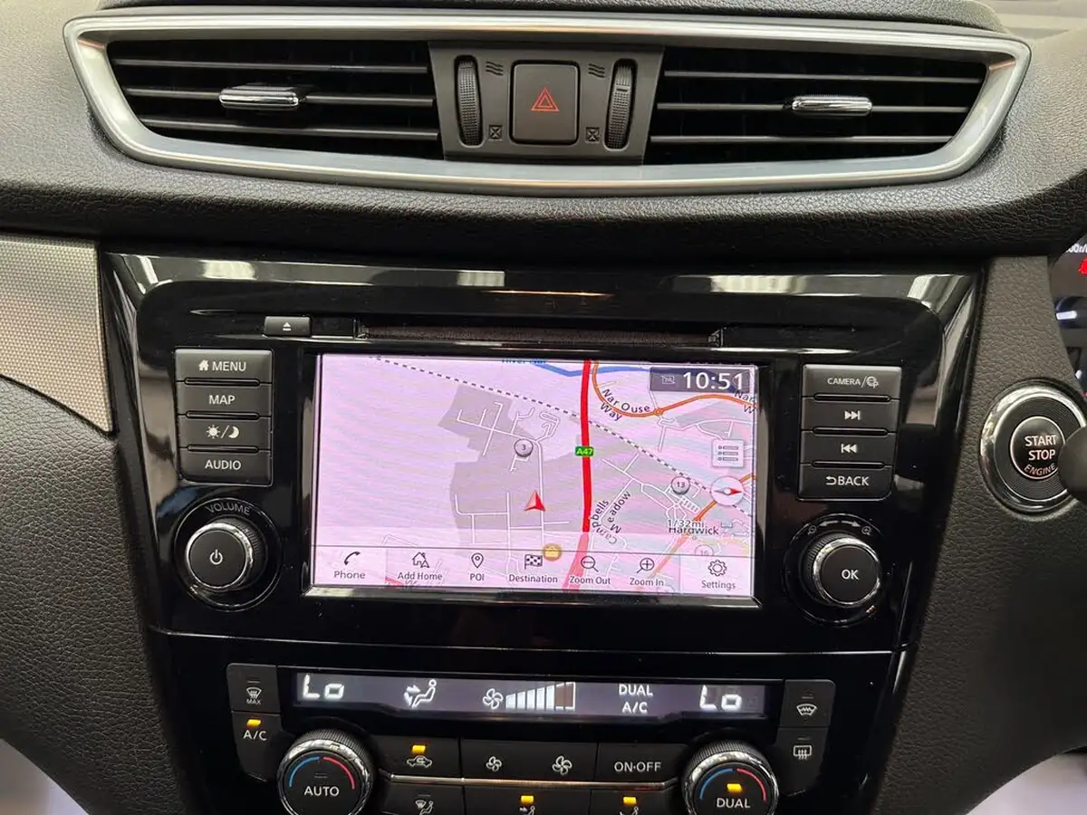 2019-nissan-qashqai-13-dig-t-tekna-140ps-big-12