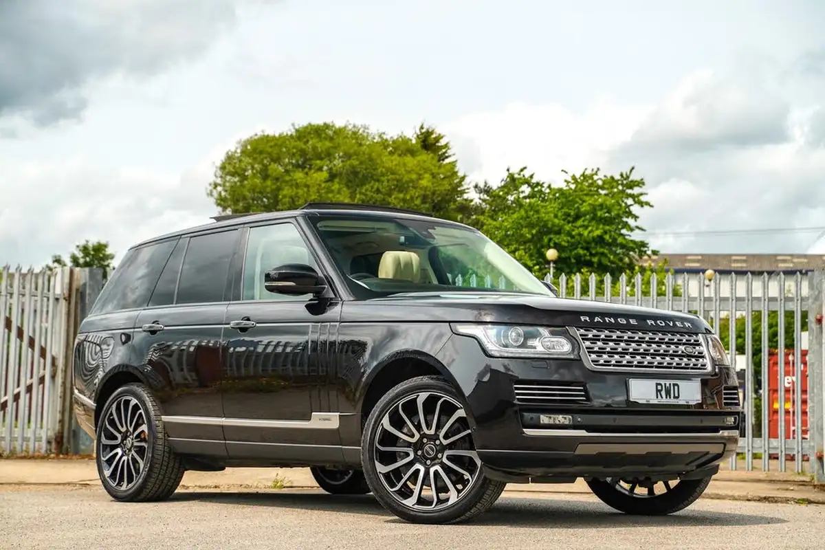 2014-land-rover-range-rover-30-sd-v6-autobiography-30-sd-ss-big-3