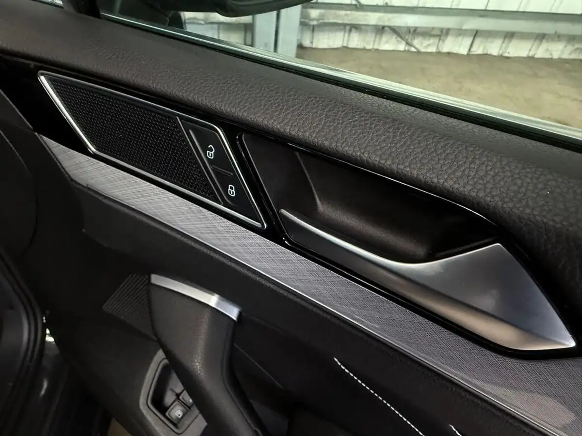 2021-volkswagen-passat-14-tsi-gte-saloon-4d-big-36