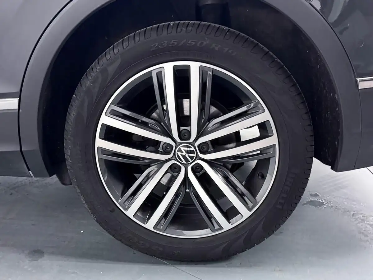 2023-volkswagen-tiguan-15-tsi-elegance-big-54