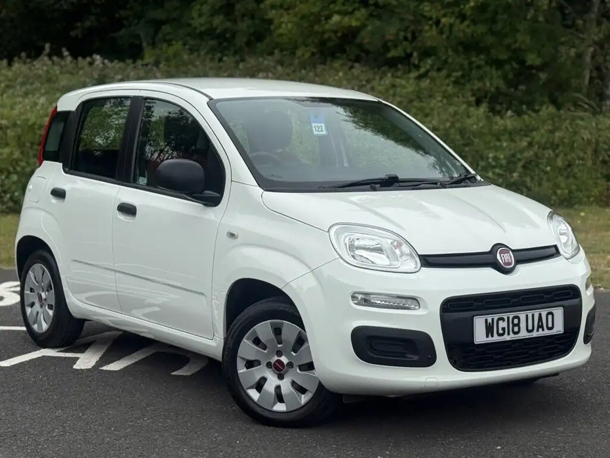 2018-fiat-panda-12-pop-big-0