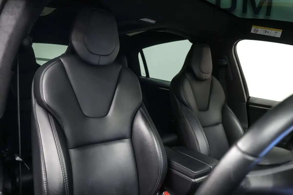 2018-tesla-model-x-e-75d-big-14