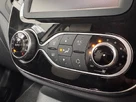2019-renault-captur-09-tce-iconic-small-41