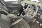 2022-volvo-xc40-15-t3-r-design-auto-small-9