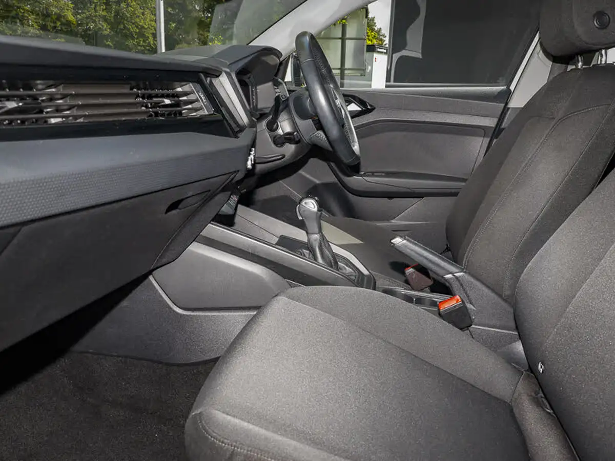 2020-audi-a1-10-25-tfsi-technik-s-tronic-big-2