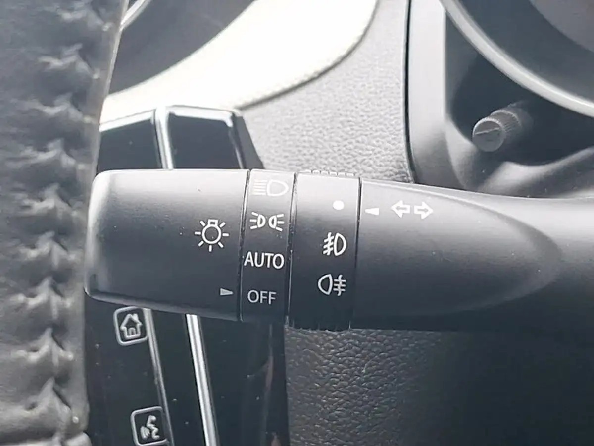 2022-suzuki-swift-12-dualjet-sz-t-big-12
