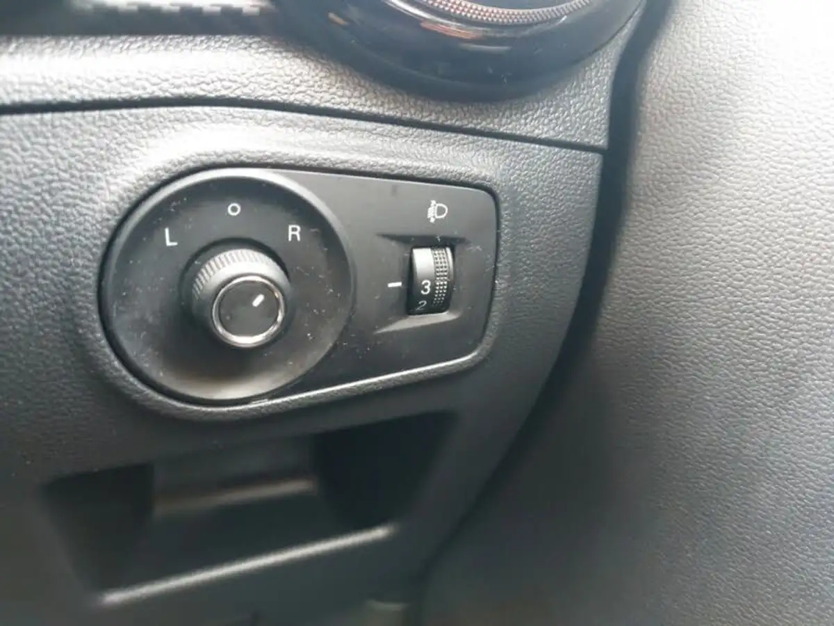 2024-mg-mg3-15-vti-tech-exclusive-nav-big-11