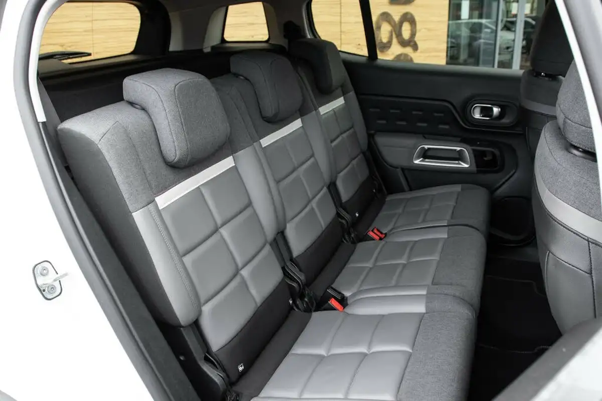 2020-citroen-c5-aircross-15bluehdi-flair-plus-eat8-big-33
