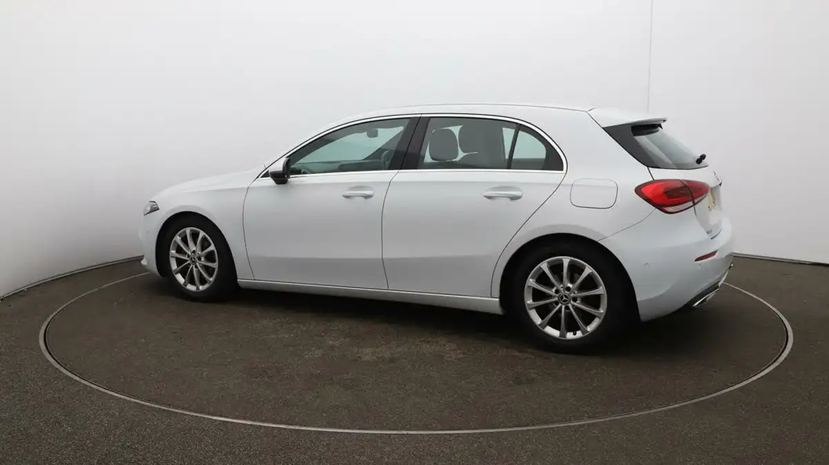 2020-mercedes-benz-a-class-13-a180-sport-executive-hatchback-5d-7g-dct-big-48