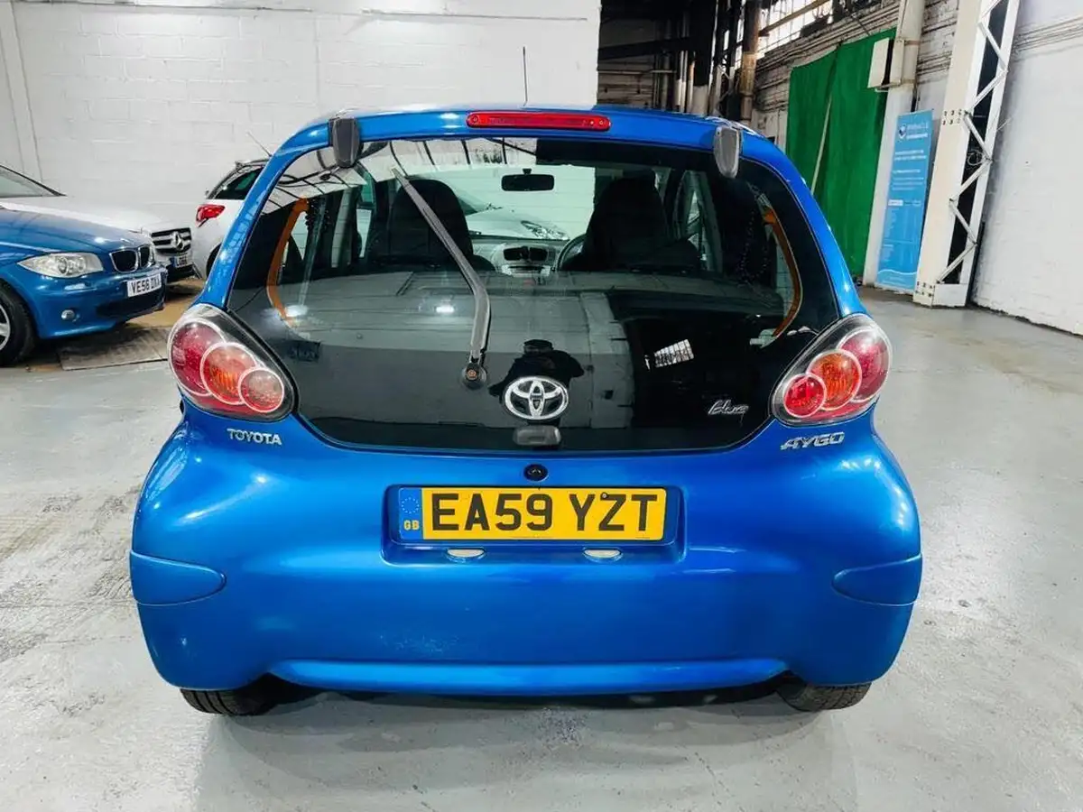 2009-toyota-aygo-10-aygo-blue-5d-mmt-big-4