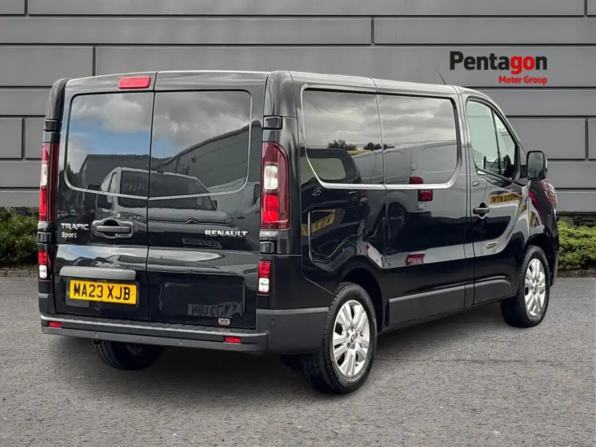 2023-renault-trafic-20dci-sl28-170-sport-edc-auto-big-3