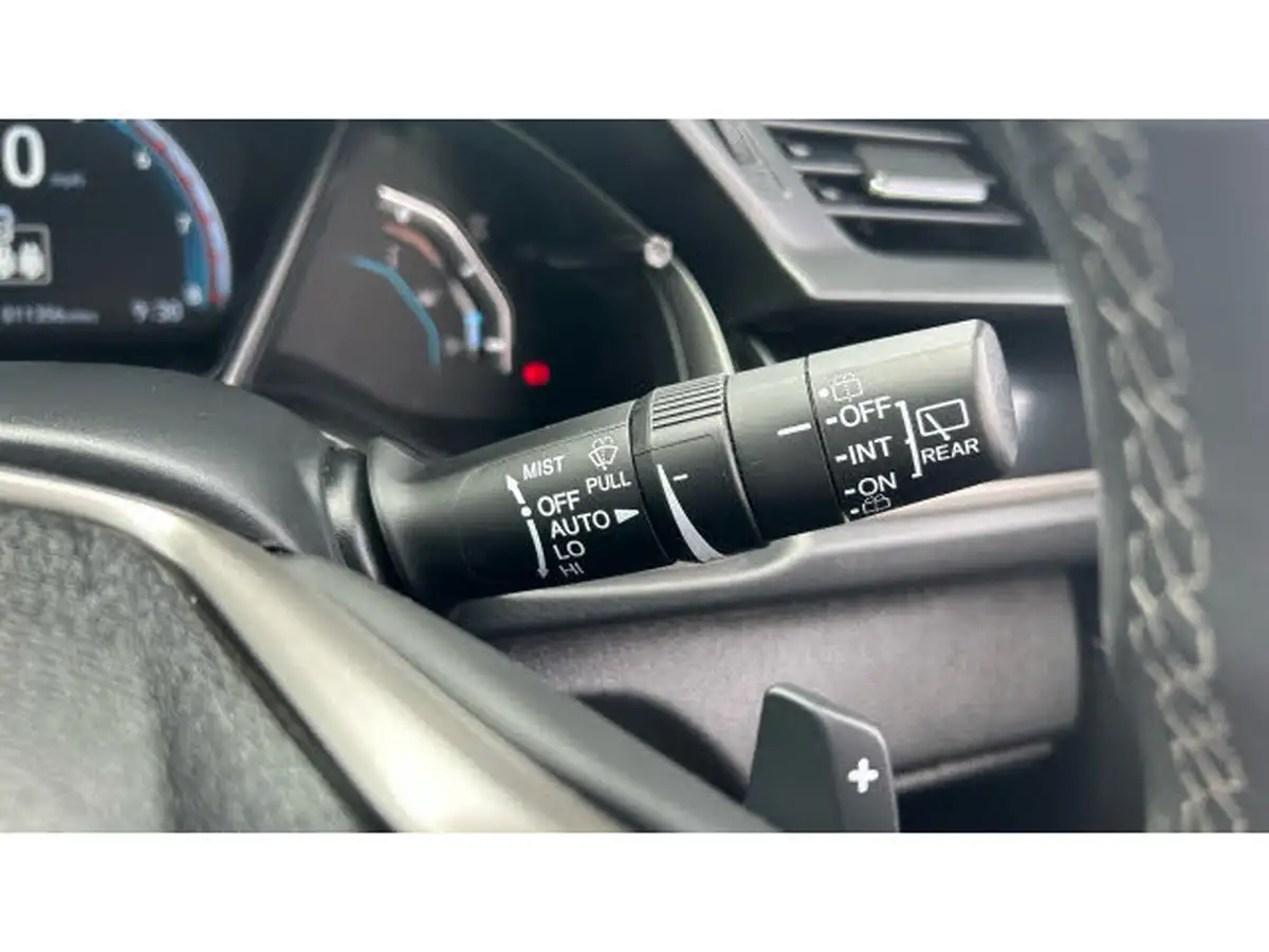 2021-honda-civic-10-vtec-turbo-sr-hatchback-5d-cvt-big-14