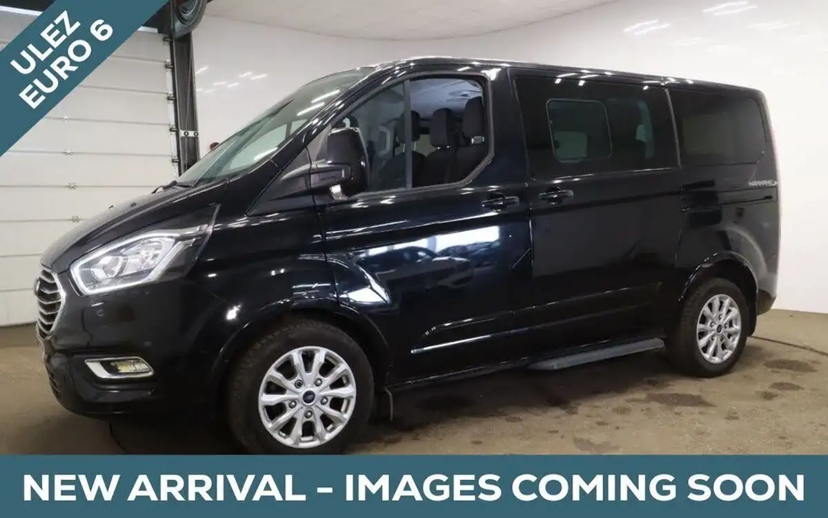 2019-ford-tourneo-custom-big-0