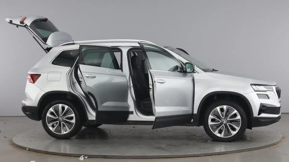 2024-skoda-karoq-10-tsi-se-l-edition-big-9
