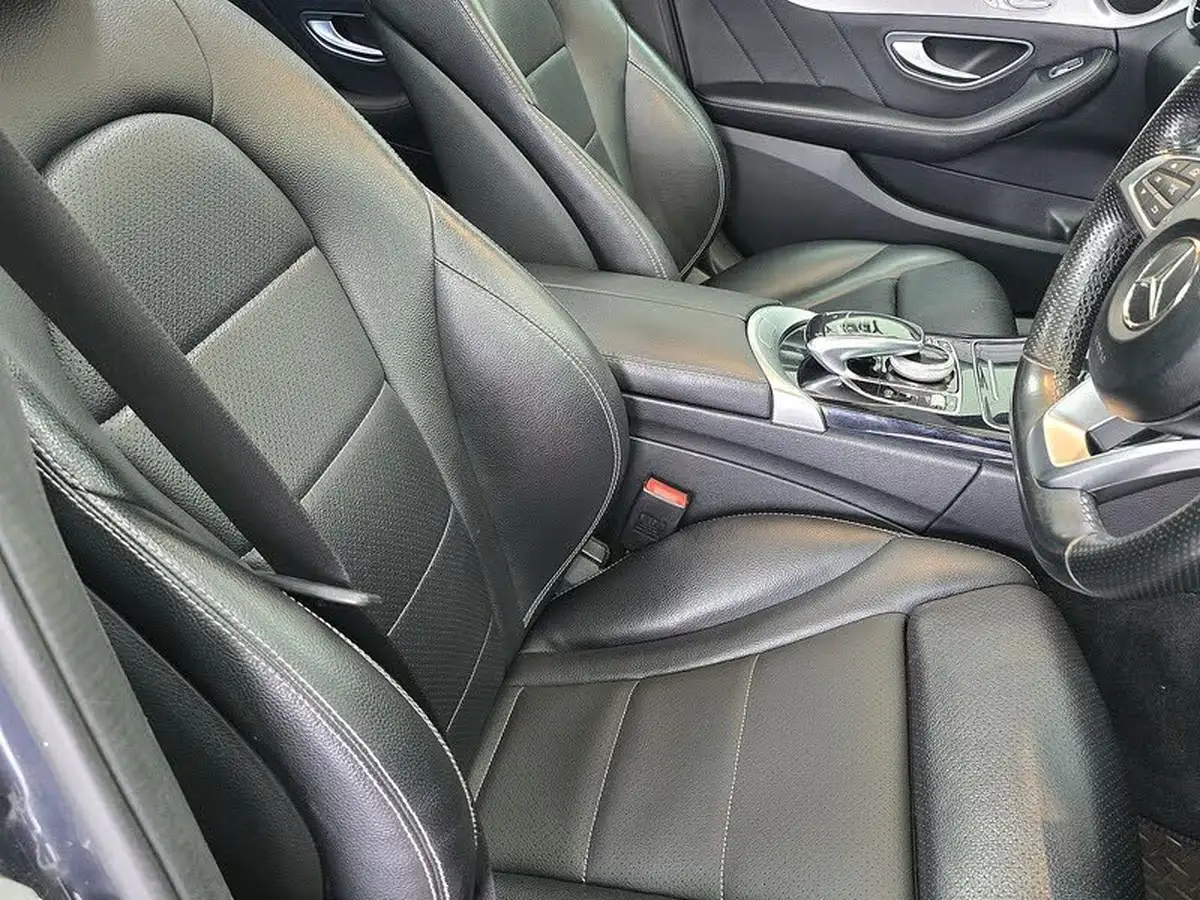 2014-mercedes-benz-c-class-21cdi-c220-amg-line-premiumss-saloon-4d-7g-tronic-plus-big-8