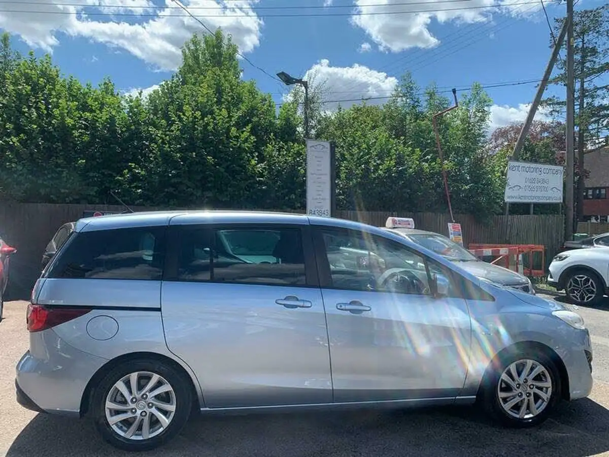 2011-mazda-mazda5-20-ts2-big-7