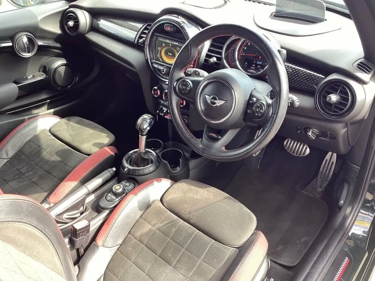 2017-mini-cooper-20-cooper-jcw-chili-sport-auto-big-12