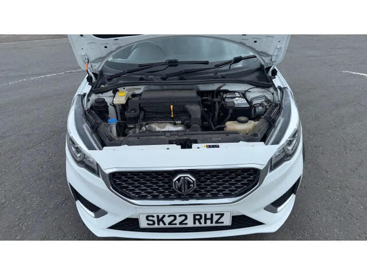 2022-mg-mg3-15-vti-tech-exclusive-nav-big-7