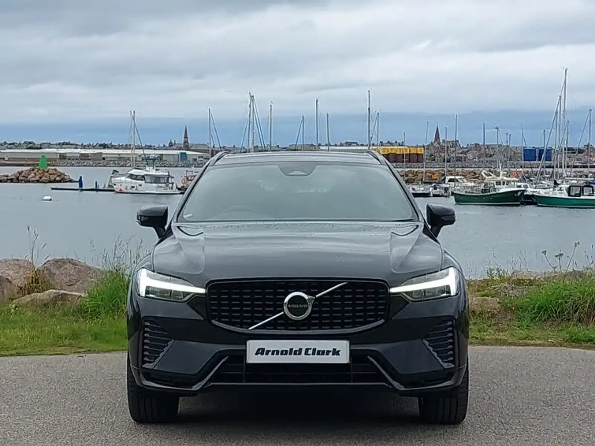 2021-volvo-xc60-20td-b4-r-design-awd-big-18