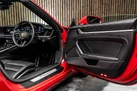 2020-porsche-911-30-targa-4-small-33