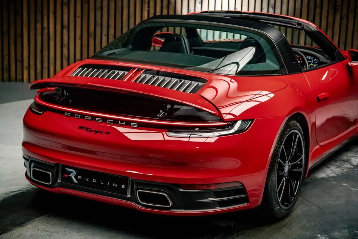 2020-porsche-911-30-targa-4-big-22