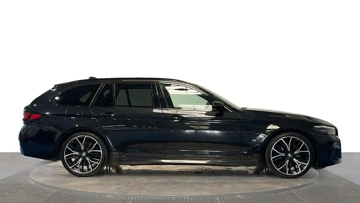 2021-bmw-5-series-20td-520d-m-sport-mht-touring-5d-big-2