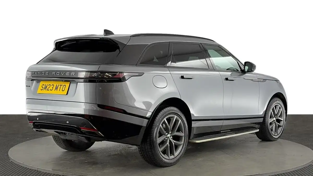 2023-land-rover-range-rover-velar-20-d200-dynamic-se-big-3