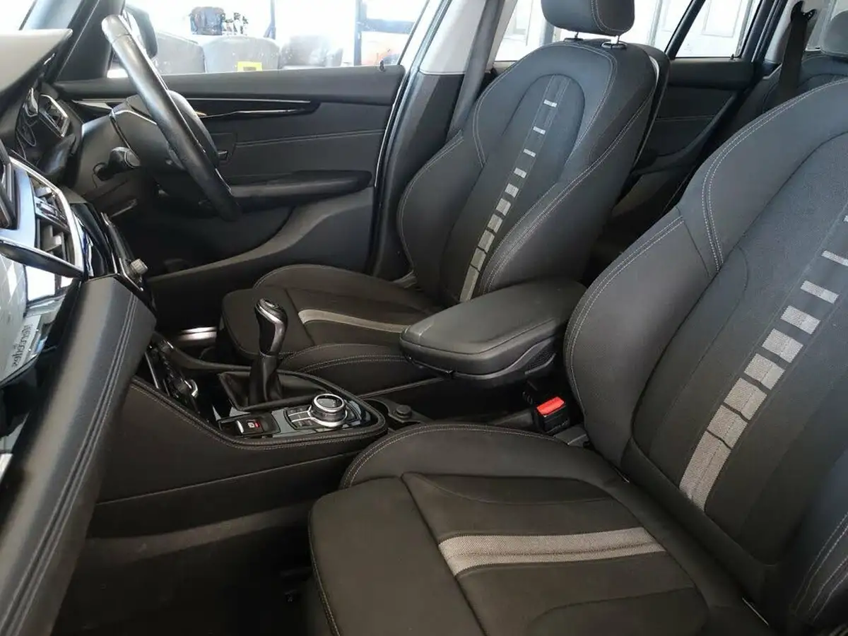 2017-bmw-2-series-15-218i-sport-136bhp-gran-tourer-5d-big-13