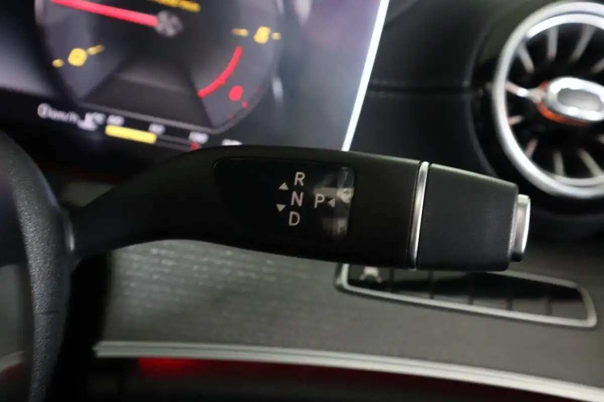 2019-mercedes-benz-cls-class-20d-cls300d-amg-line-premium-plus-big-18