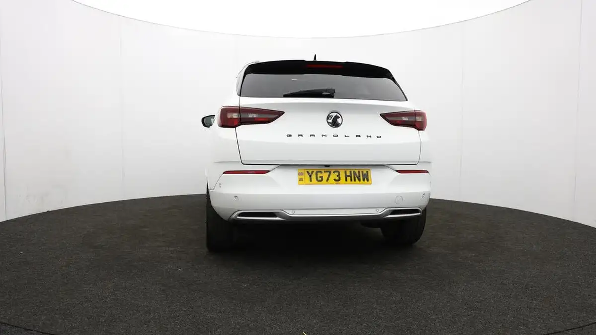 2023-vauxhall-grandland-12-ultimate-130ps-big-44