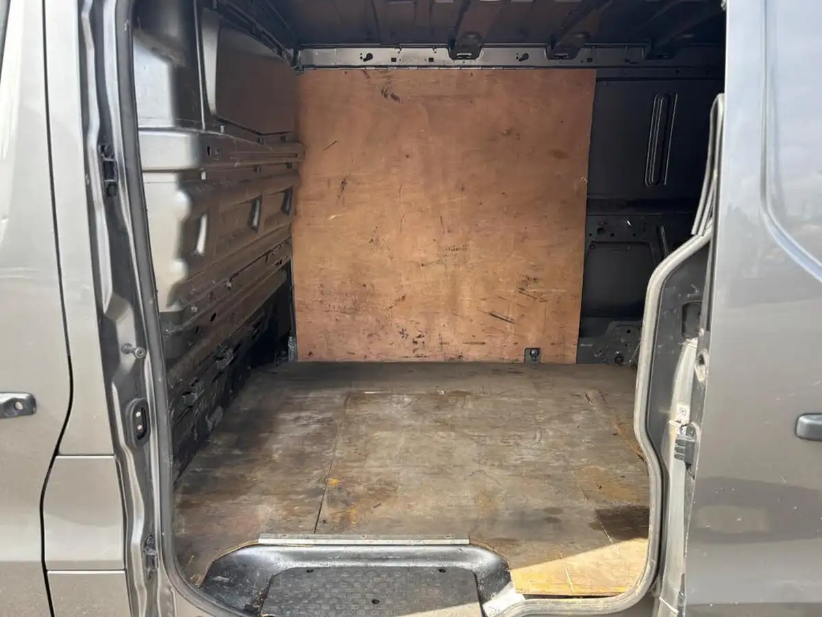 2018-vauxhall-vivaro-16cdti-sportive-2900-l2h1-125pseu6-biturbo-ss-ecotec-panel-big-16
