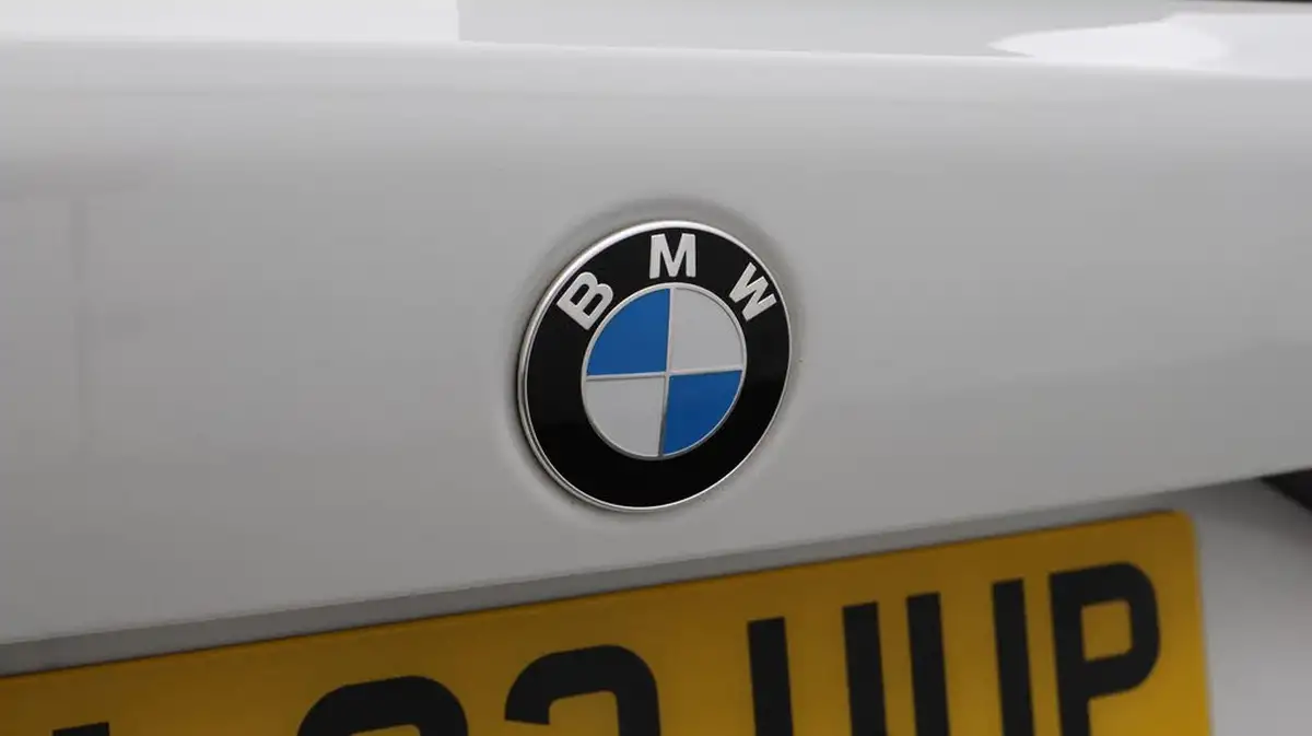 2023-bmw-1-series-15-118i-m-sport-lcp-dct-big-20