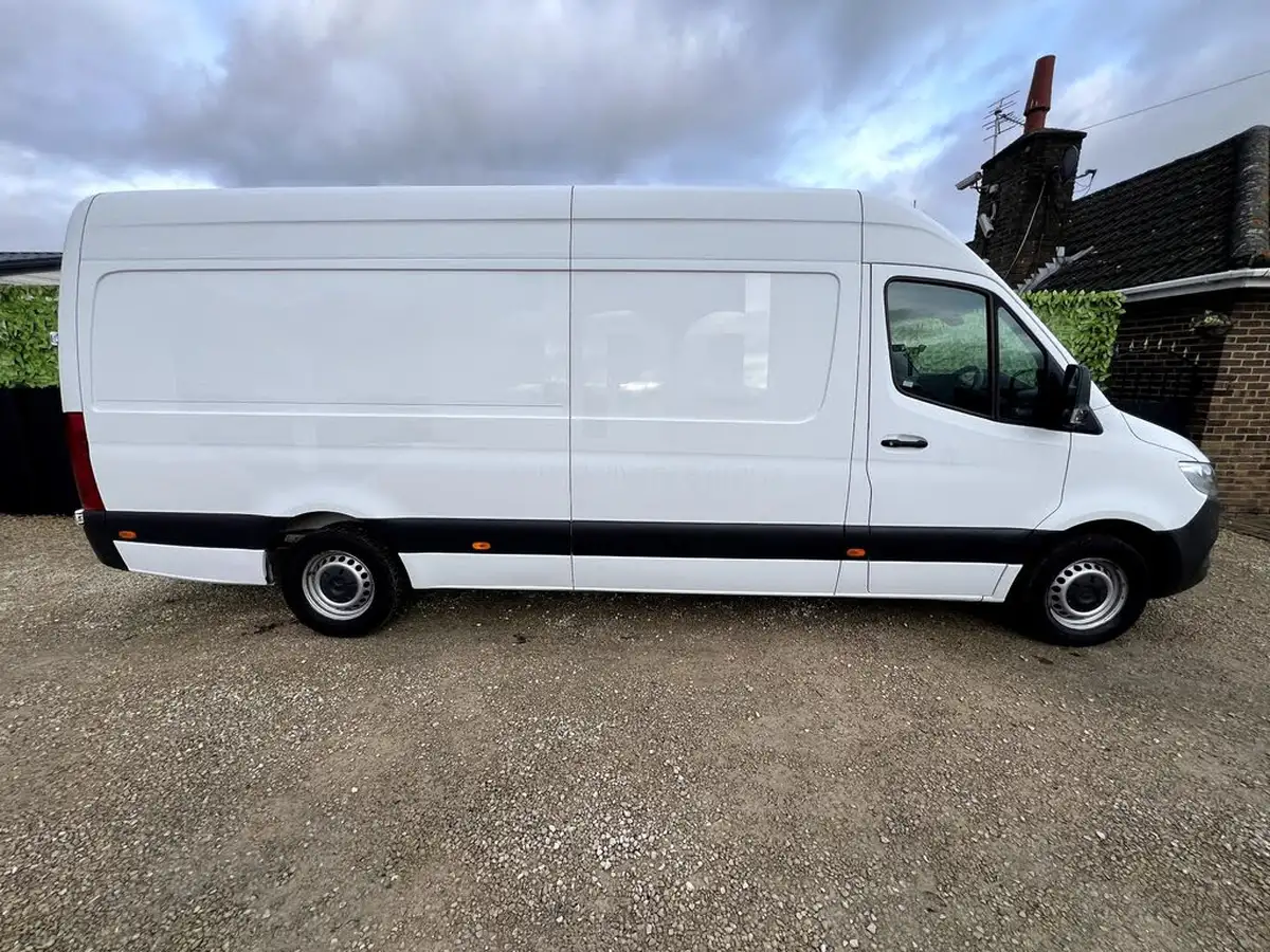 2020-mercedes-benz-sprinter-21cdi-314-l2h1-panel-van-rwd-eco-gear-360-big-2