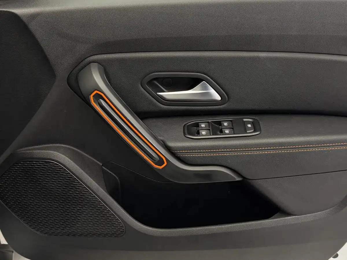 2022-dacia-duster-13-tce-extreme-se-150bhp-edc-big-15