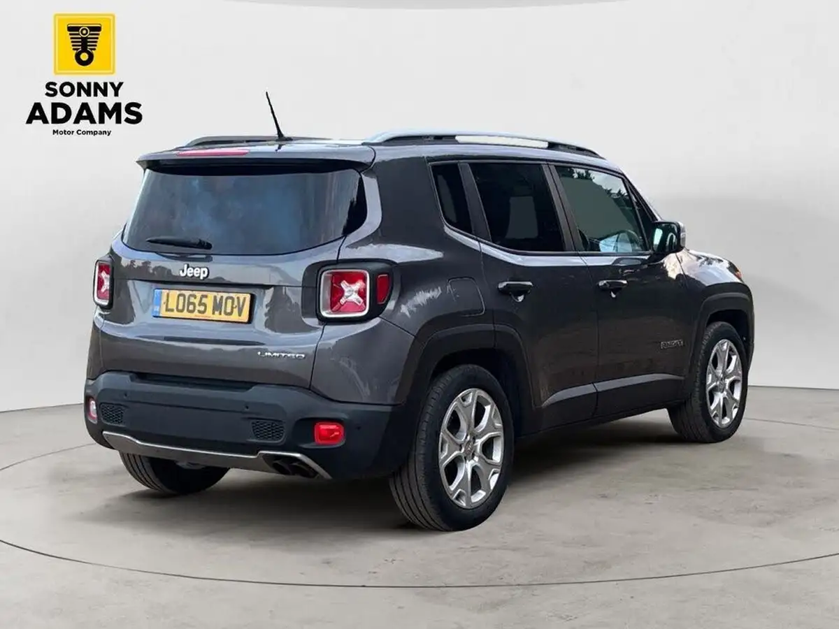 2015-jeep-renegade-14-multiair-ii-limited-138bhp-1368cc-ddct-big-3