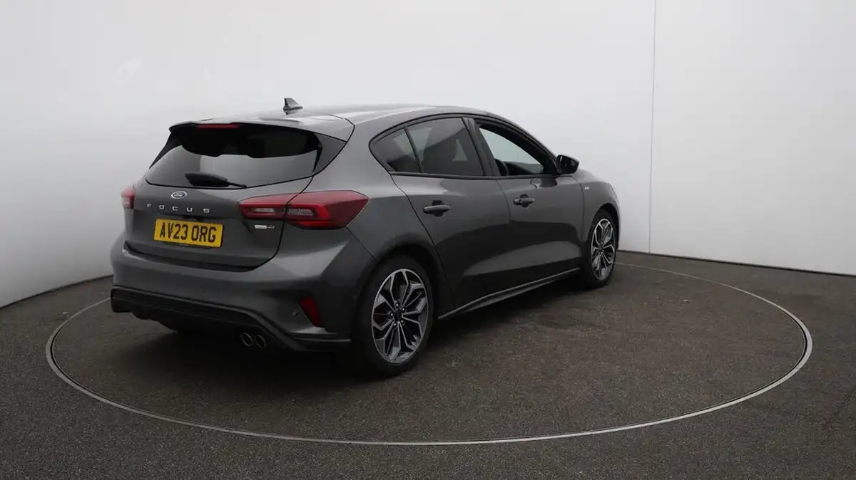2023-ford-focus-10t-st-line-x-125ps-hybrid-mhev-hatchback-powershift-big-54